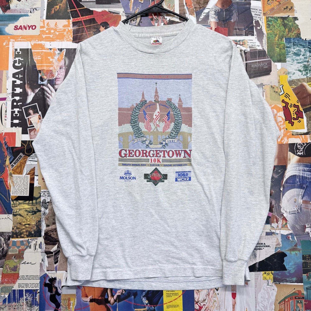 1991 Vintage Georgetown Graphic T-Shirt Fruit‎ of the Loom Gray Classic fit Tee